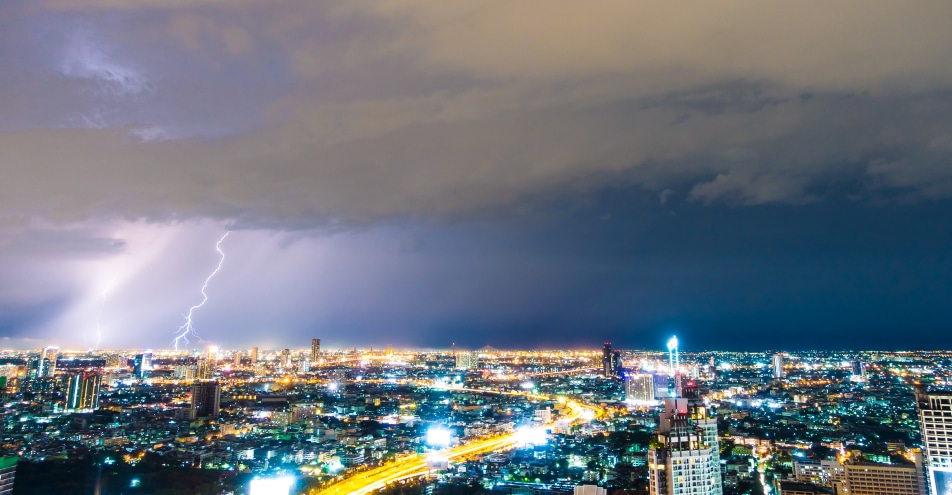 How to Prepare Your Home for Texas’s Extreme Weather with Prepaid Electricity